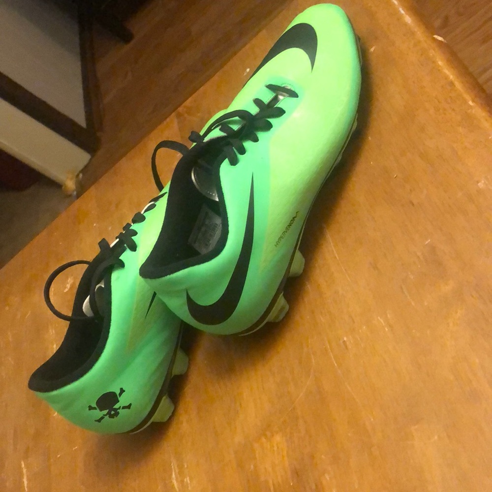 COPY - Nike Hyper venom outdoor soccer cleats.
